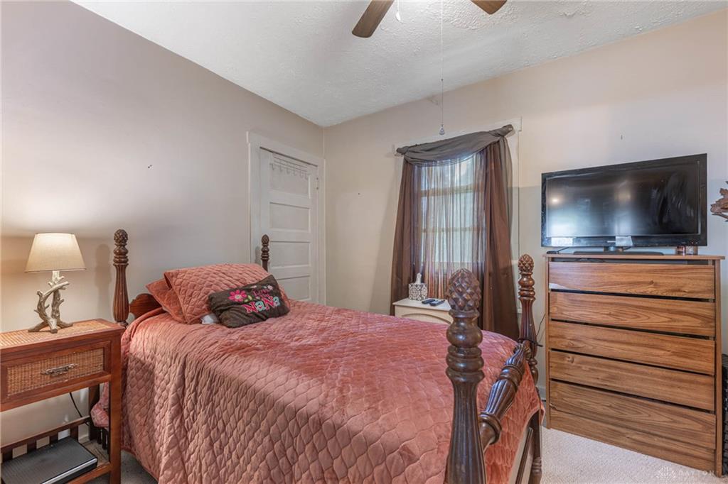2820 Lansing Property Photo 15