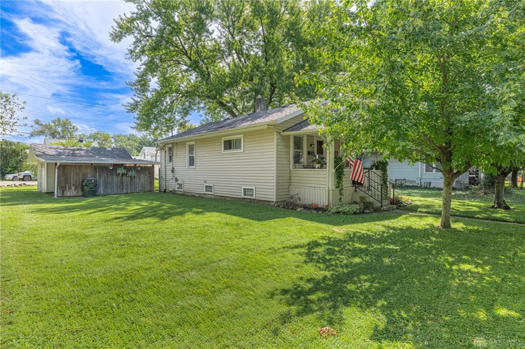 2820 Lansing Property Photo 29