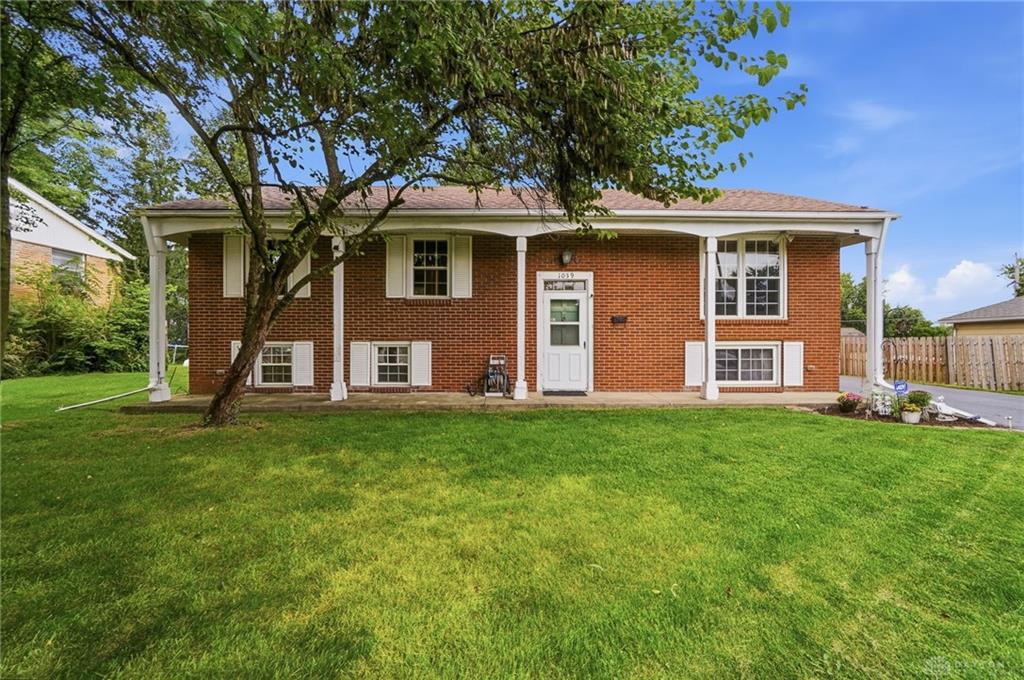 1039 E National Property Photo 1