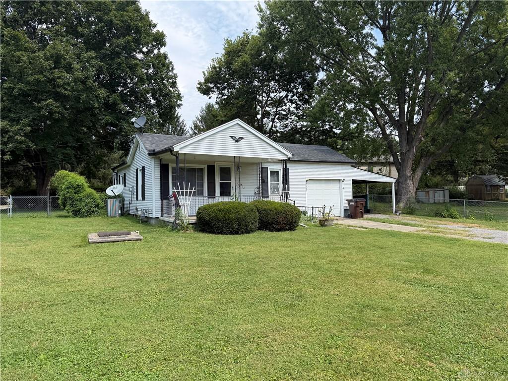 6067 Ivy Property Photo 1