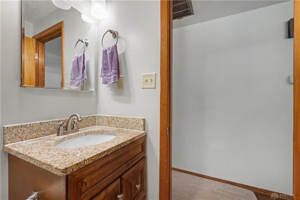 400 Zimmerman Property Photo 28
