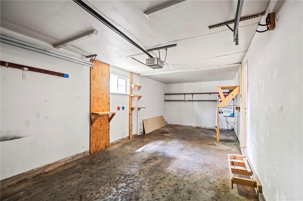 6687 Hubbard Property Photo 14