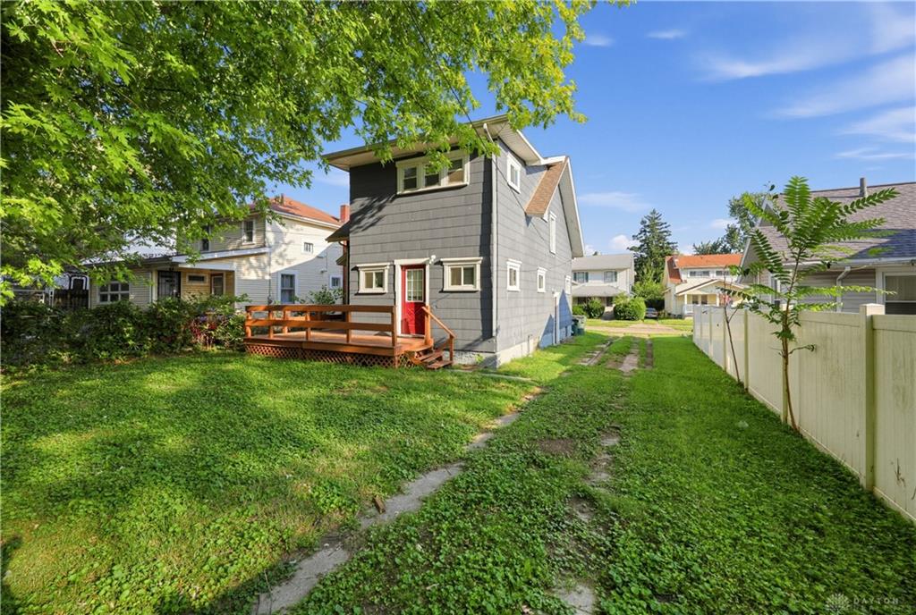66 Redder Property Photo 2