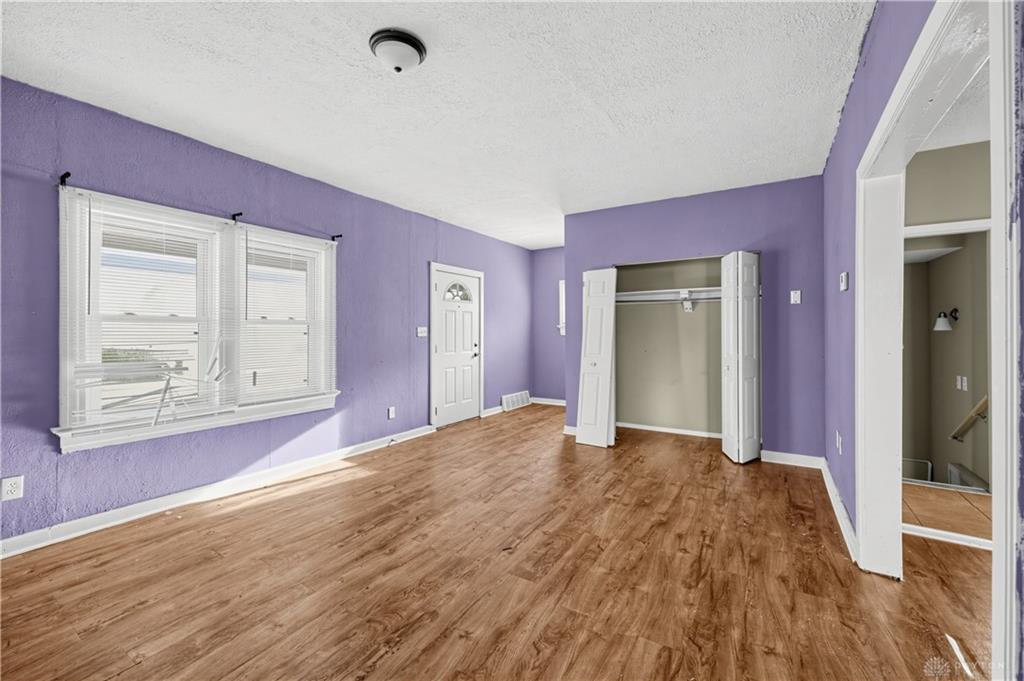 66 Redder Property Photo 5
