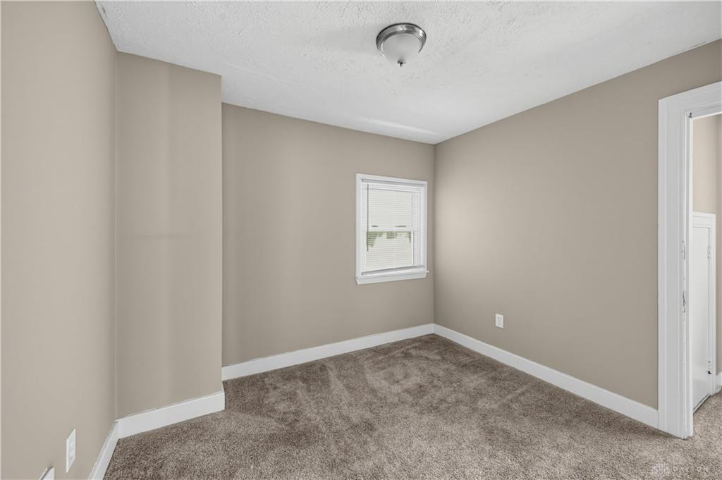 66 Redder Property Photo 14