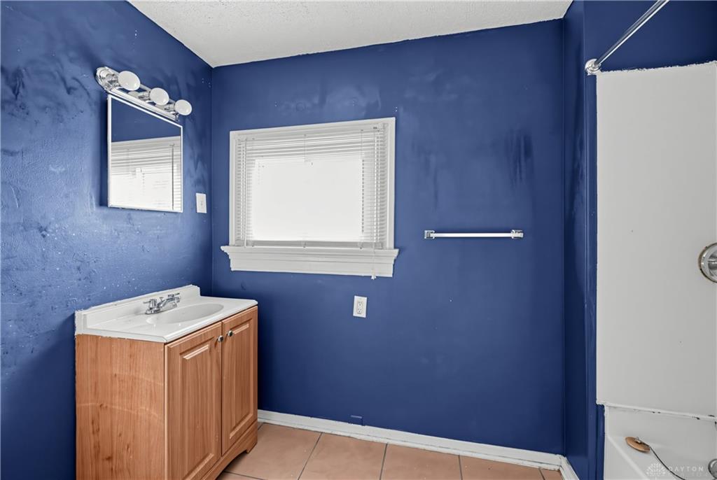 66 Redder Property Photo 19