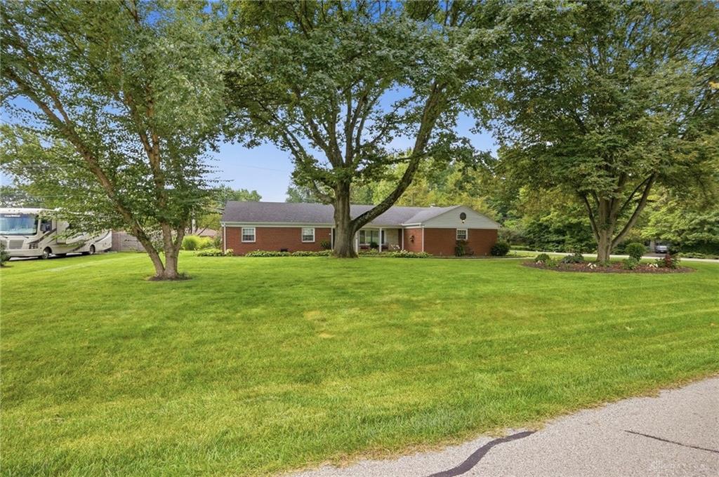 370 Jenny Property Photo 3