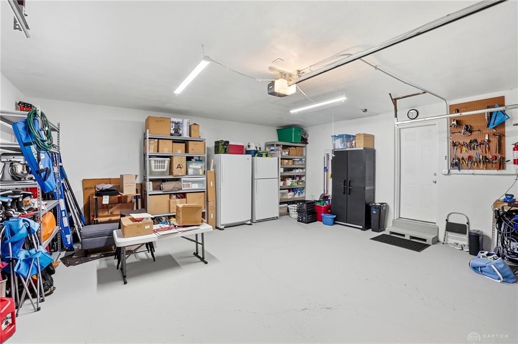 370 Jenny Property Photo 37
