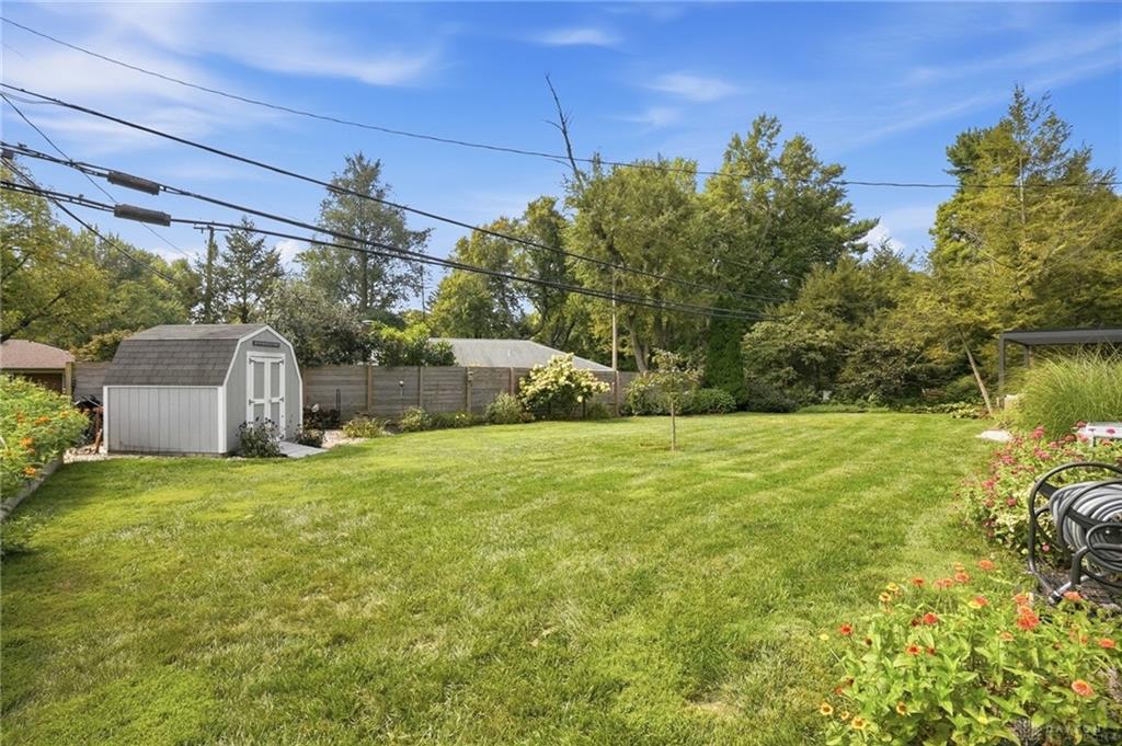 370 Jenny Property Photo 42