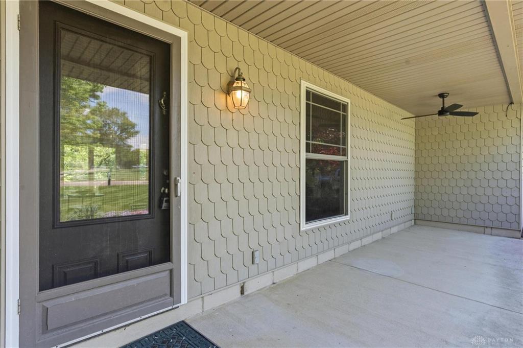 1962 E Spring Valley Property Photo 5