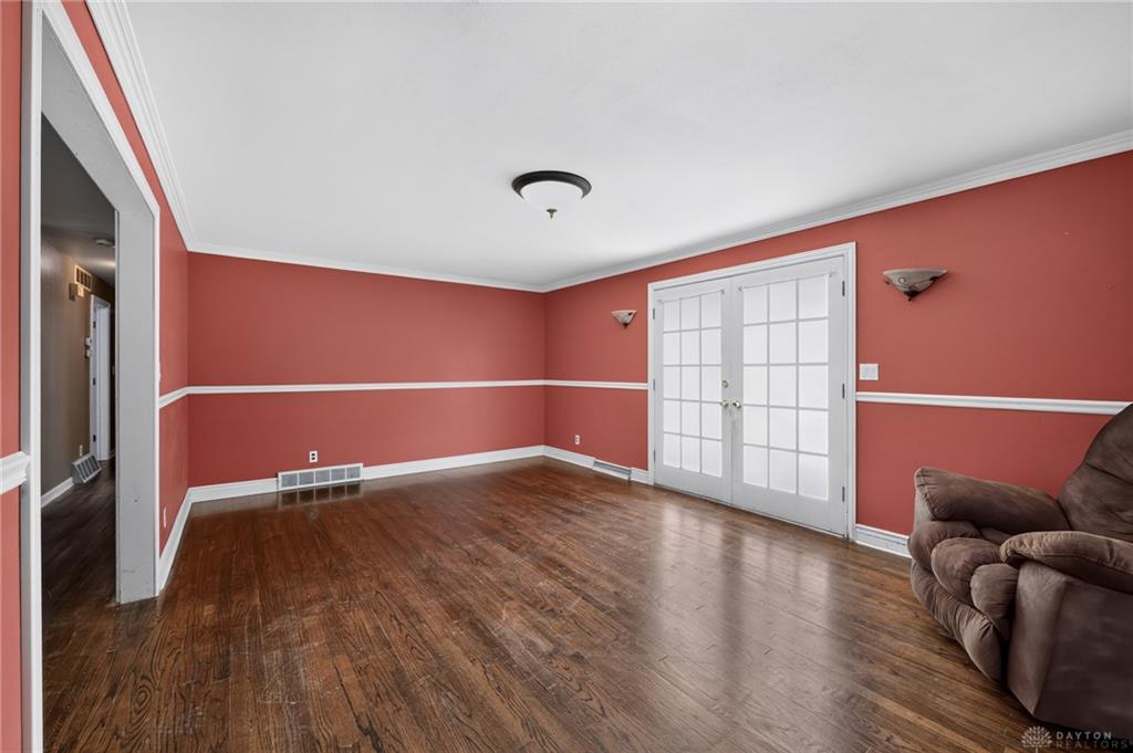 1186 Stanwick Property Photo 5