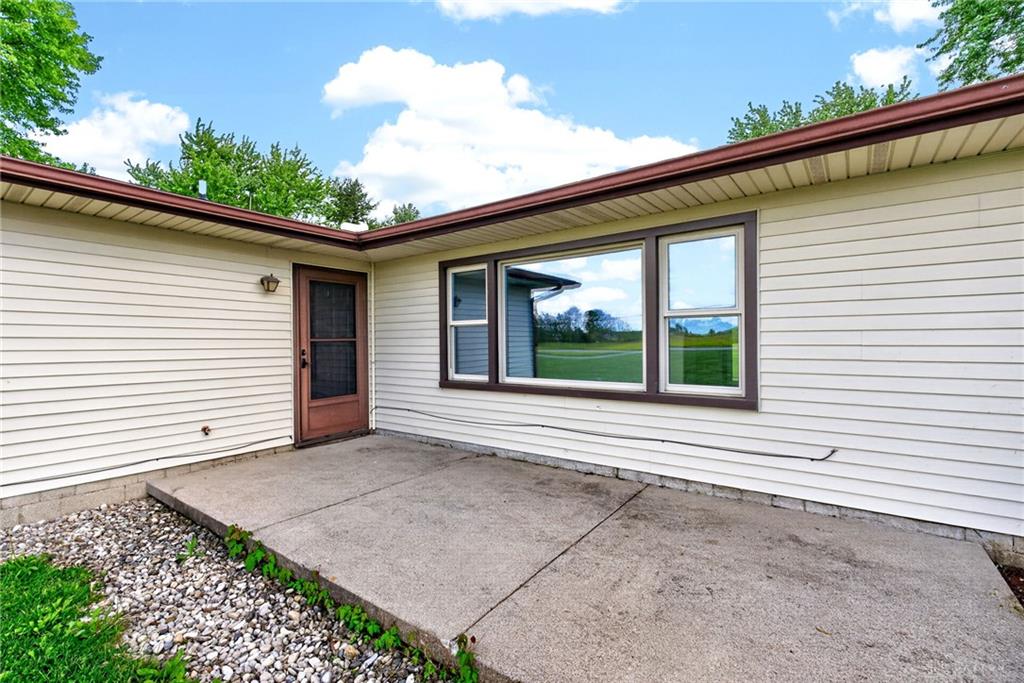 1005 Free Property Photo 4