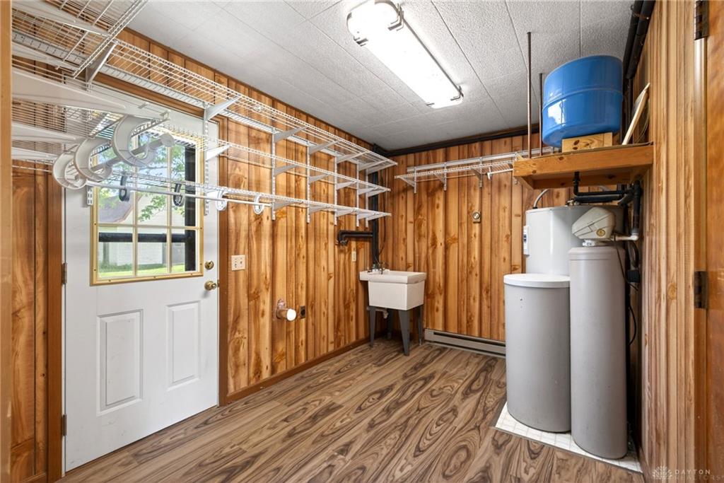 1005 Free Property Photo 12