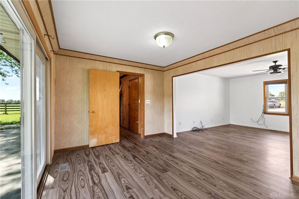 1005 Free Property Photo 13