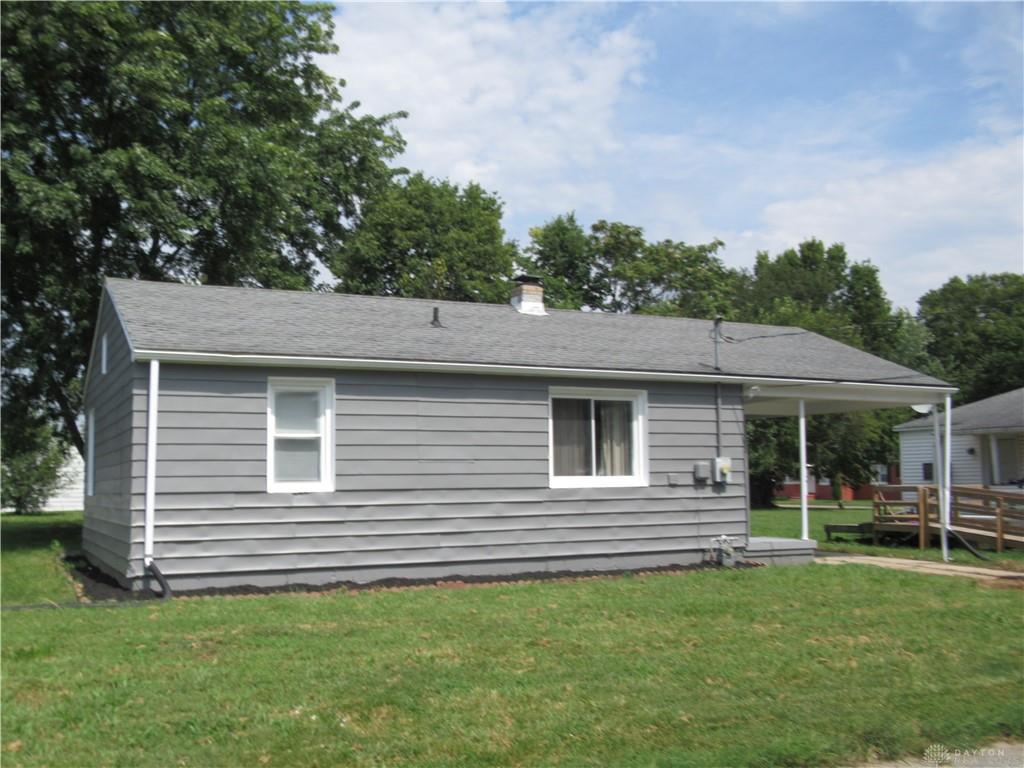 104 W 33rd Property Photo 1