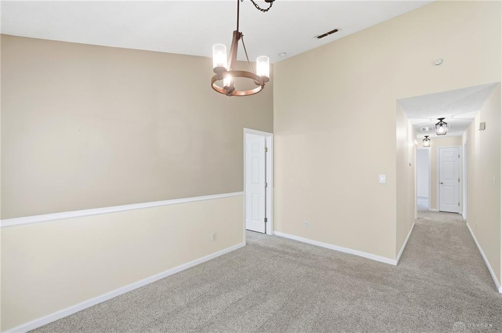 3875 Thorngate Property Photo 19