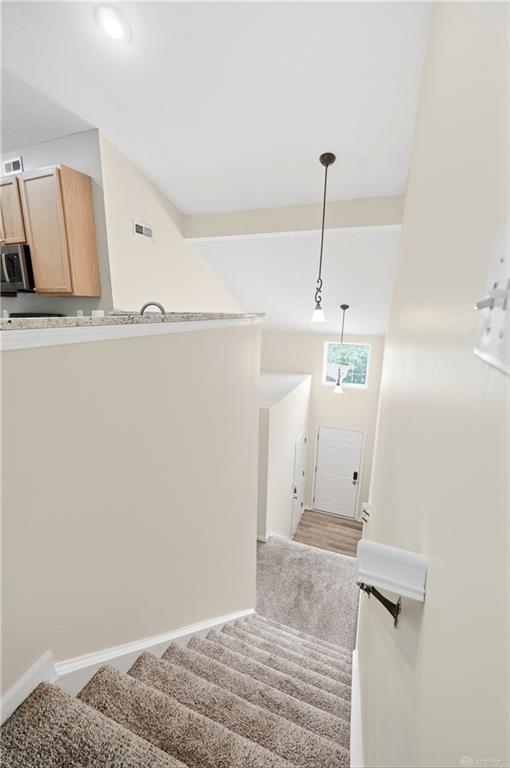 3875 Thorngate Property Photo 28