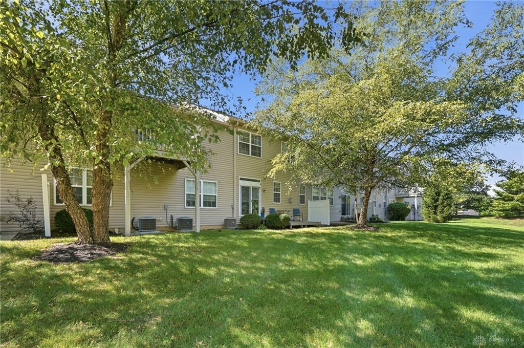 3875 Thorngate Property Photo 32