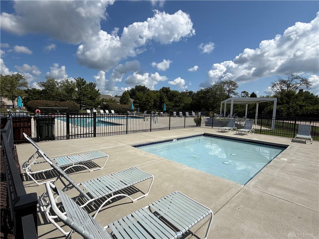 3875 Thorngate Property Photo 37
