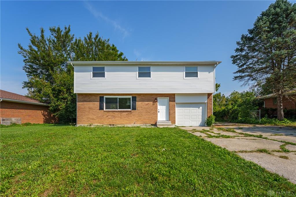 4889 Becker Property Photo 2