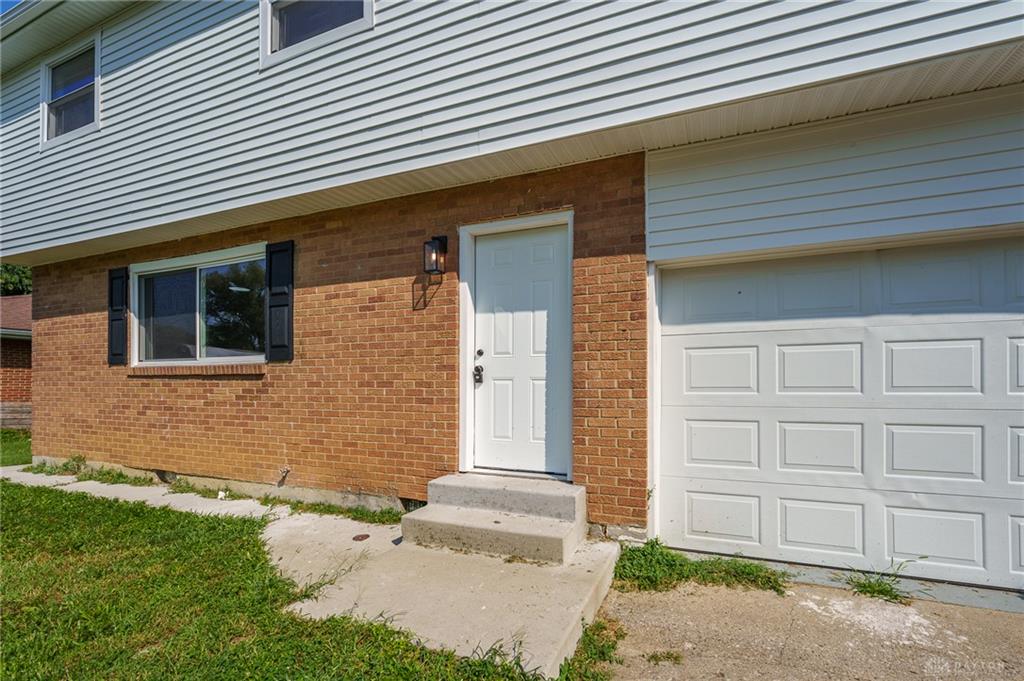 4889 Becker Property Photo 6