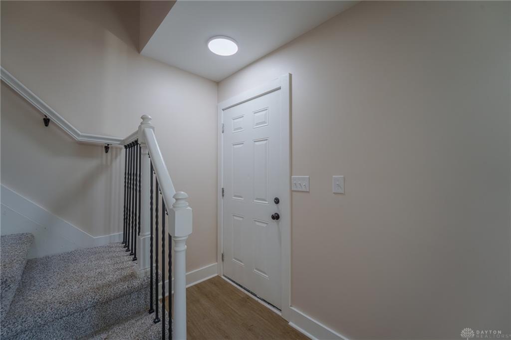 4889 Becker Property Photo 7