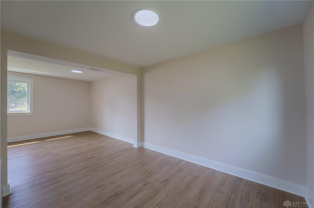 4889 Becker Property Photo 14