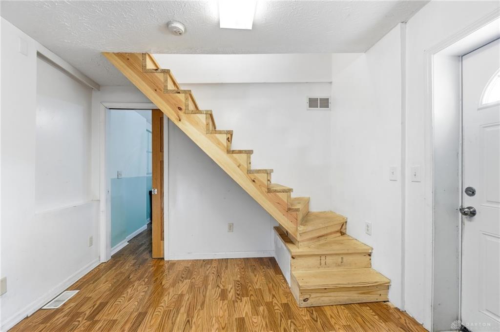 1816 Shuler Property Photo 8