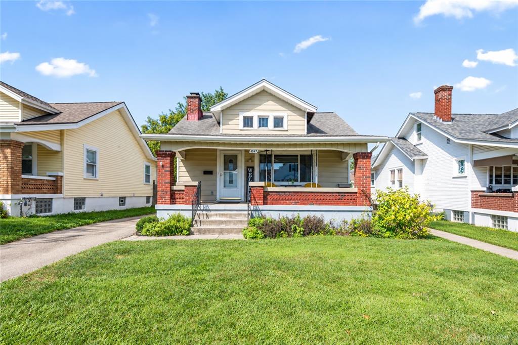 1547 Coventry Property Photo 1
