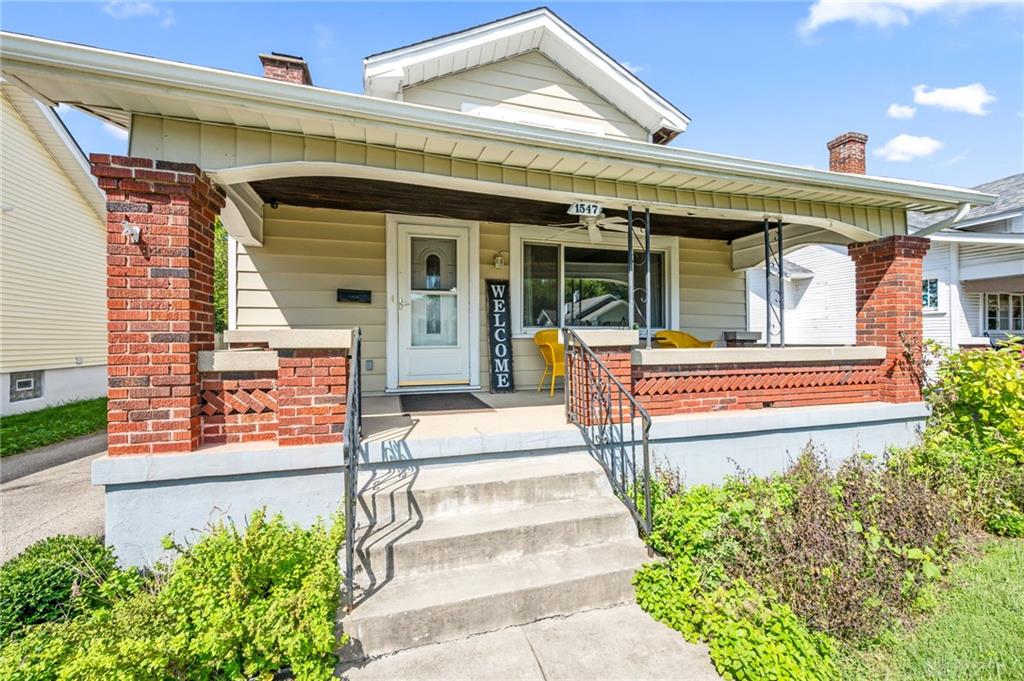 1547 Coventry Property Photo 8