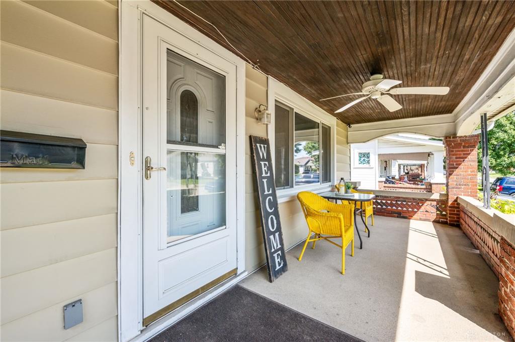 1547 Coventry Property Photo 9
