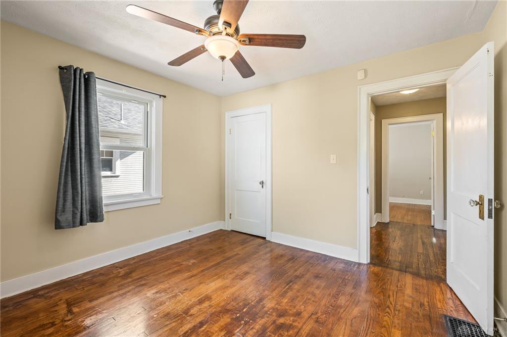 1547 Coventry Property Photo 21