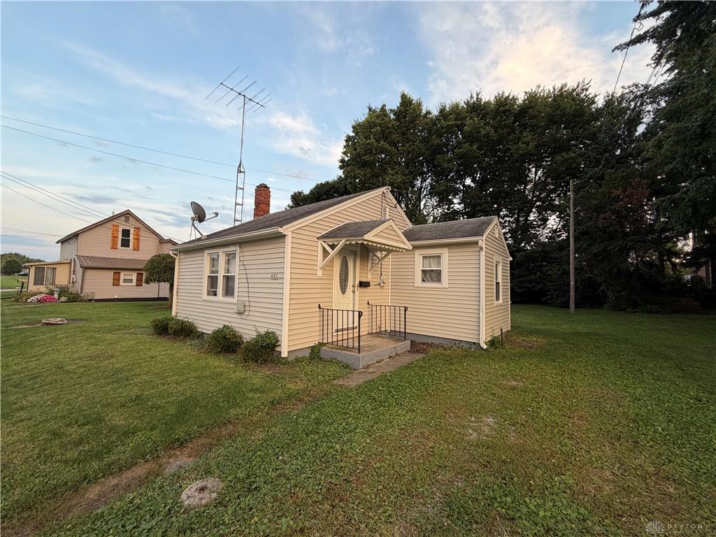 441 E Main