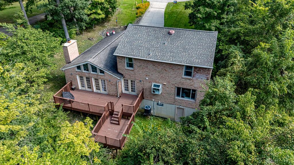 7885 Oak Leaf Property Photo 22