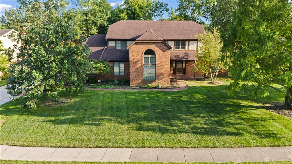 240 E Stonequarry