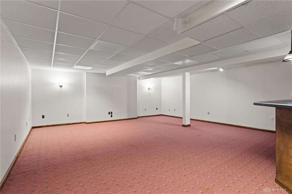 240 E Stonequarry Property Photo 46