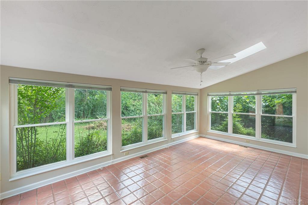 7072 Cliffstone Property Photo 27
