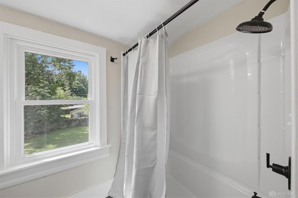 1427 Pythian Property Photo 31