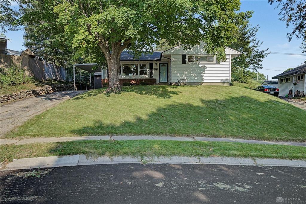 132 Circle Property Photo 3