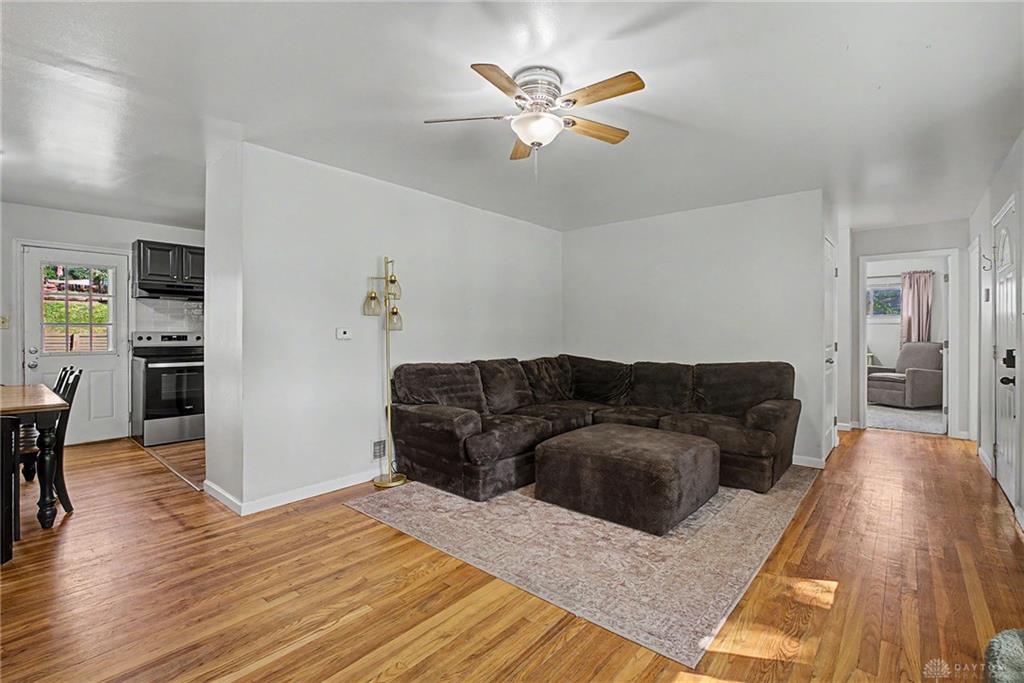 132 Circle Property Photo 9