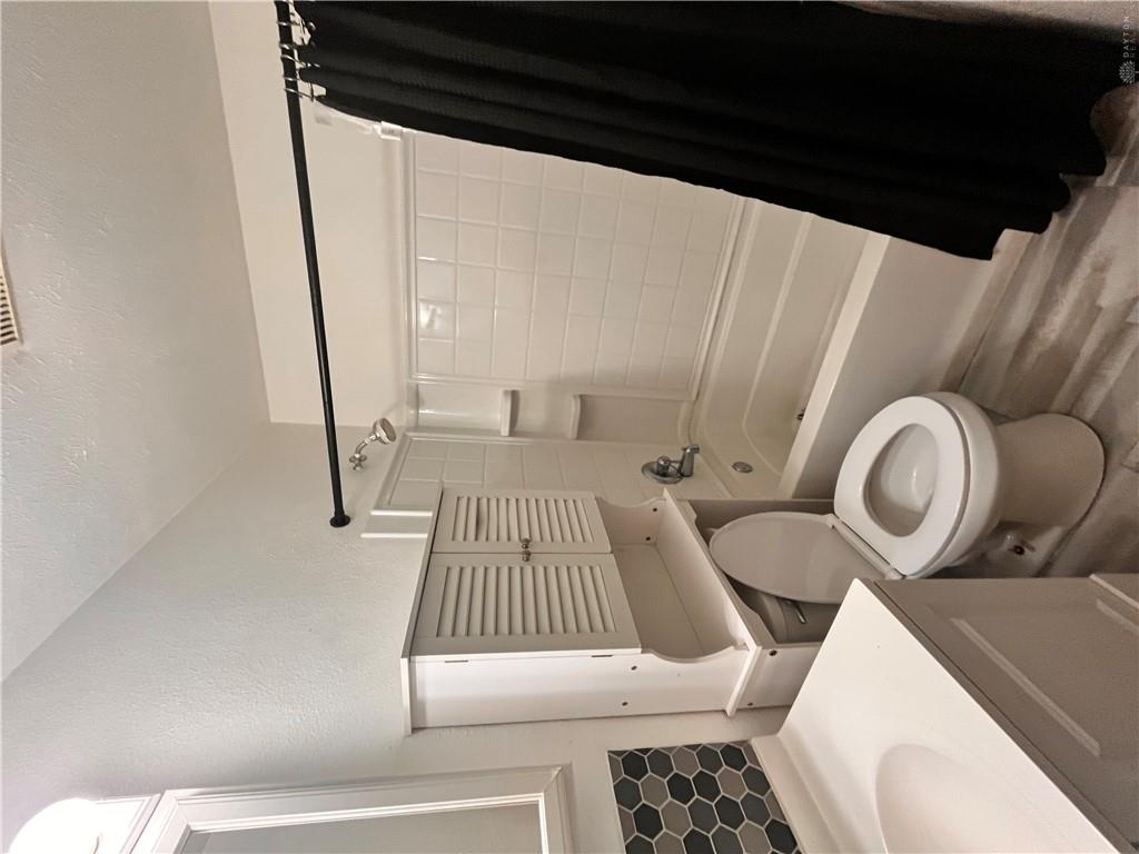 1407 Minstrel Property Photo 6