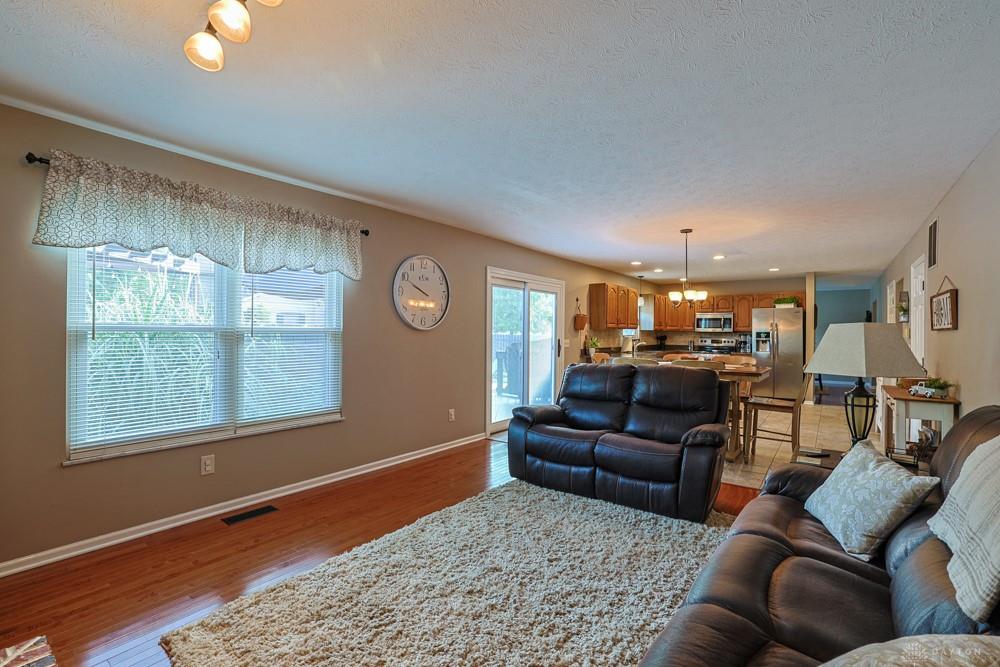 355 Mecca Property Photo 10