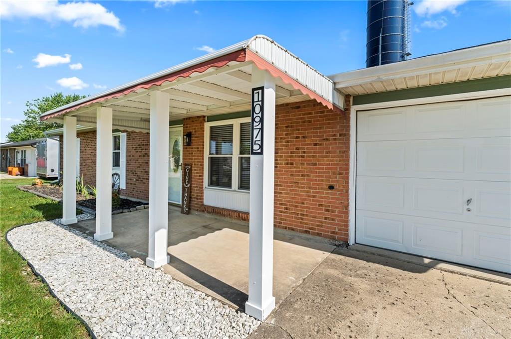 10975 Comanche Property Photo 1