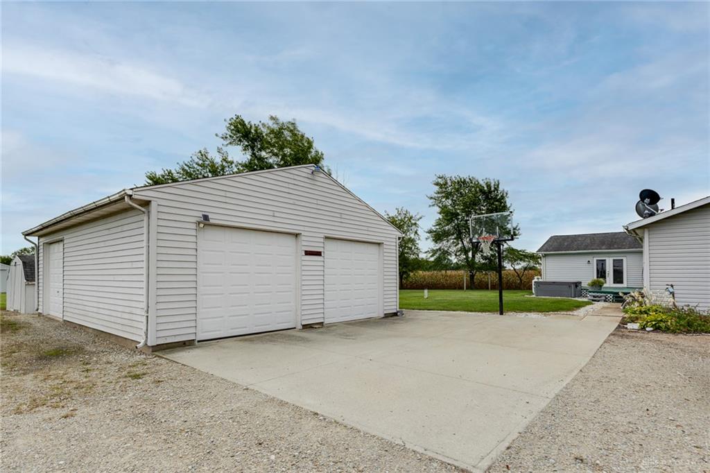 7145 Auld Property Photo 5