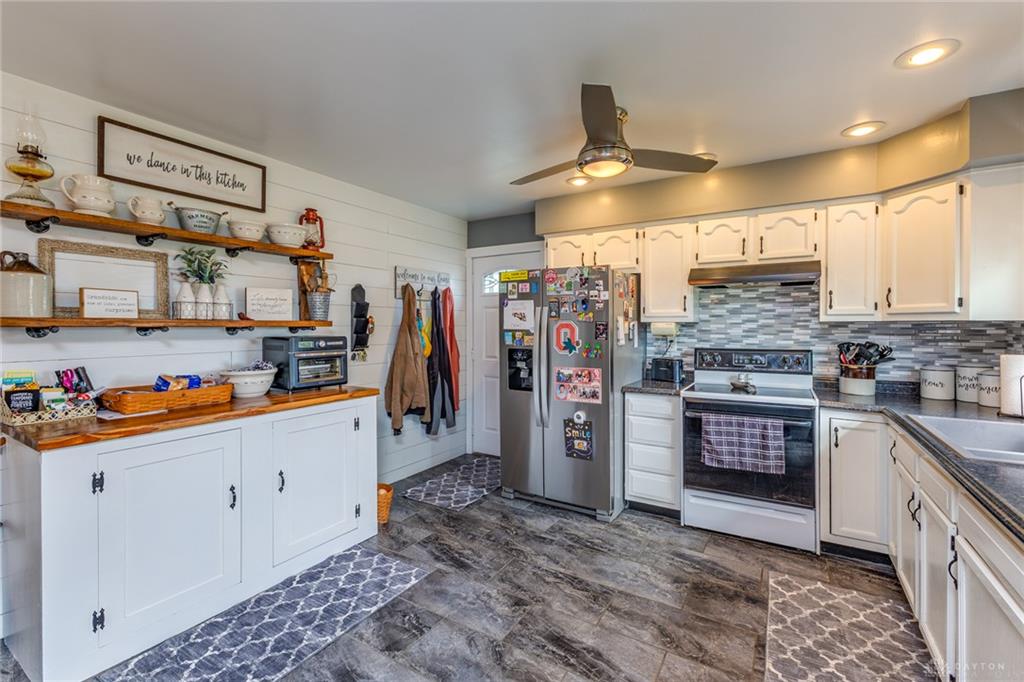 7145 Auld Property Photo 28