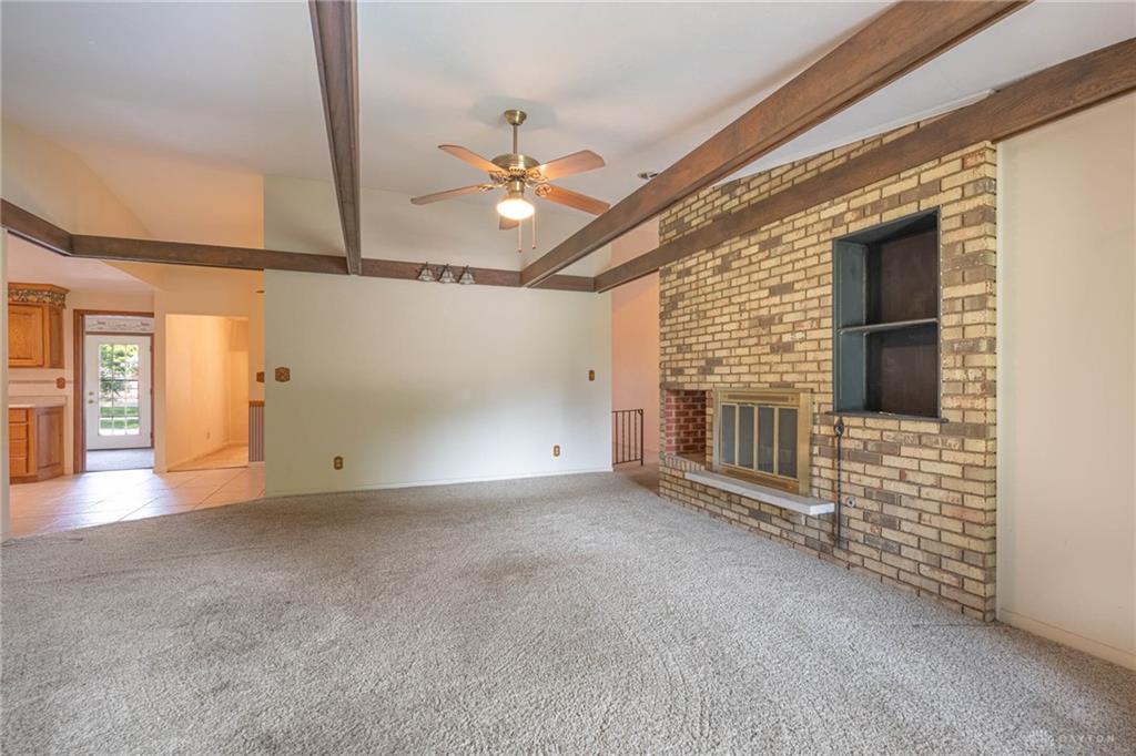 2409 Springmill Property Photo 5