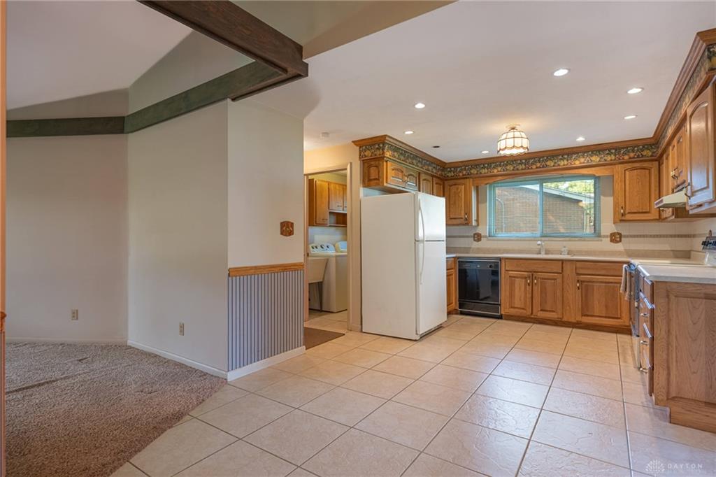 2409 Springmill Property Photo 10
