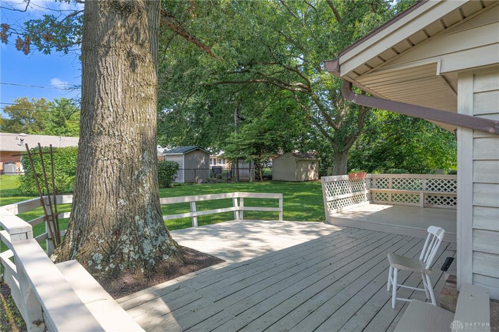 2409 Springmill Property Photo 33