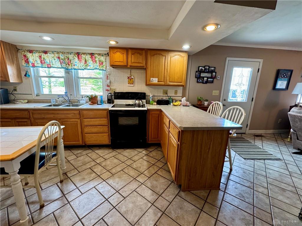 7285 State Route 589 Property Photo 8