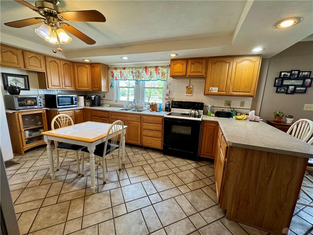 7285 State Route 589 Property Photo 9
